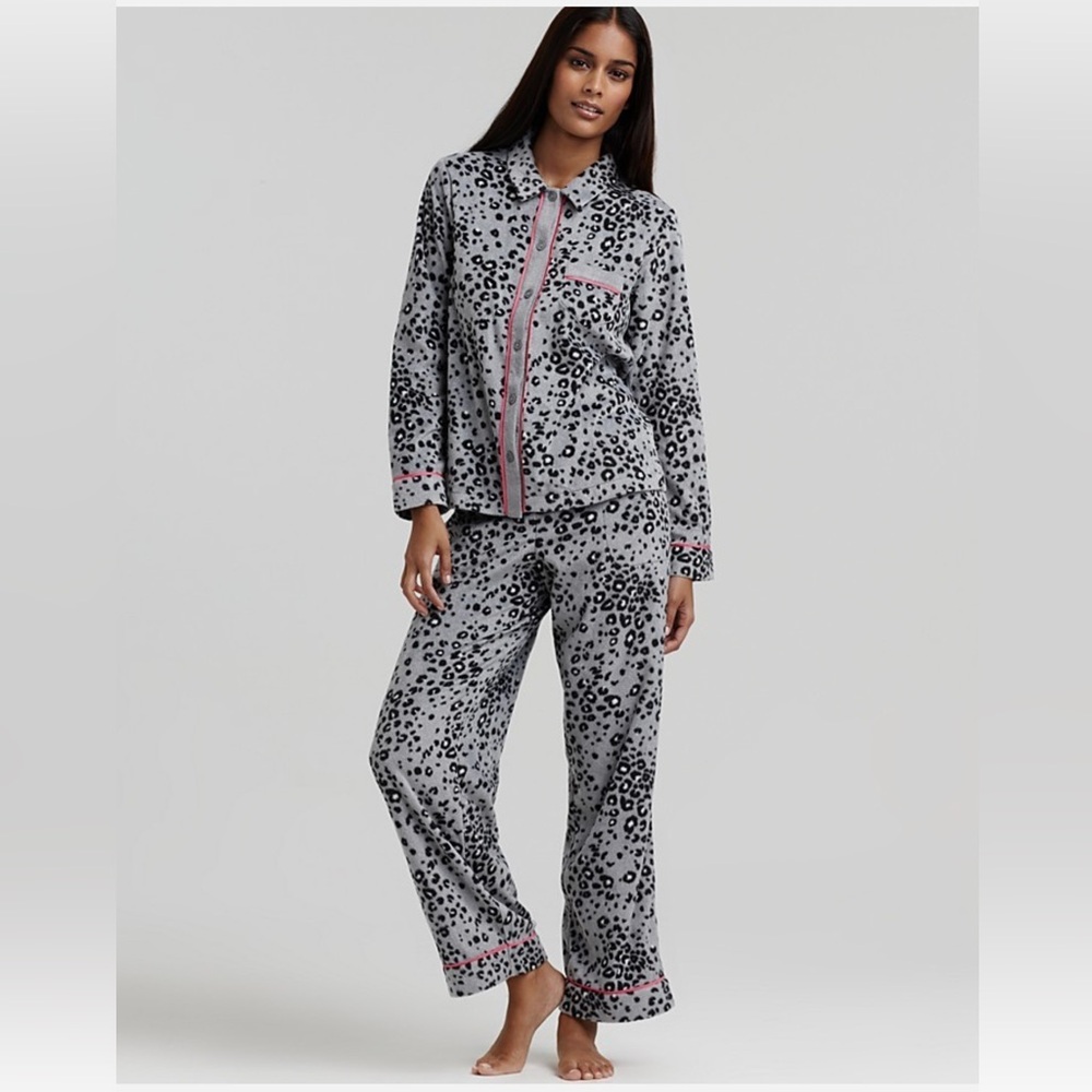 NWT Layla 2pc Pajama PJ Gift Set Pant Shirt Top soft Gray Pink